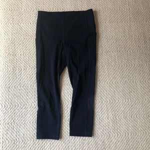 Lululemon Pace Rival High-Rise Crop 22” Size 6